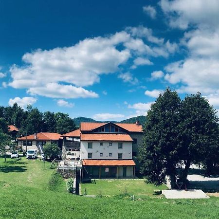 B&B Mad Mountain Робидище Екстер'єр фото