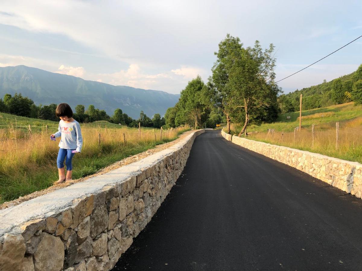 B&B Mad Mountain Робидище Екстер'єр фото